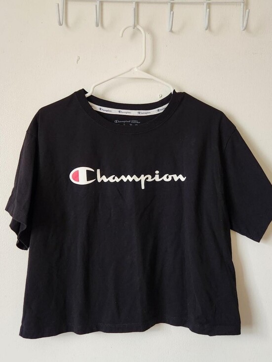 Champion Tops - Black Champion cropped tee - Large